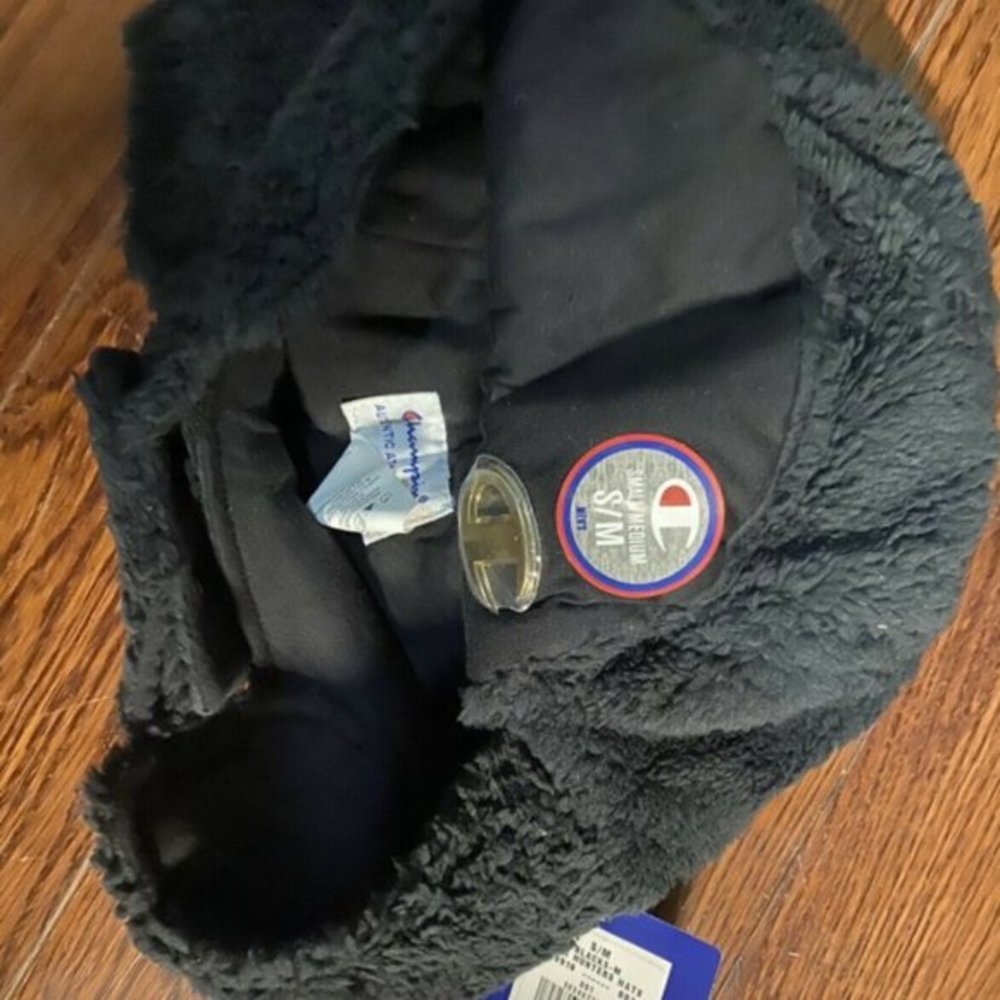 Mens Champion sherpa wool hat - Picture 3 of 3
